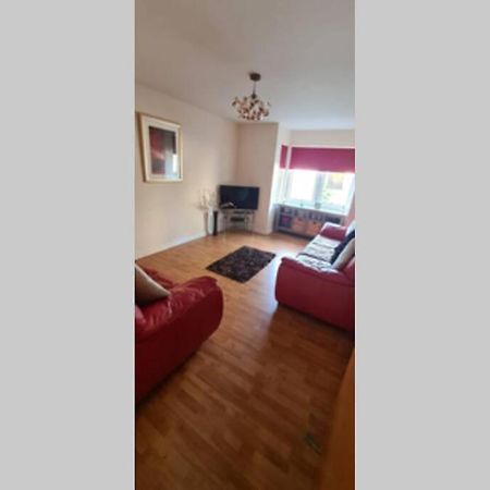 Lovely 2 Bed Apartment Close To Aberdeen Beach! 外观 照片